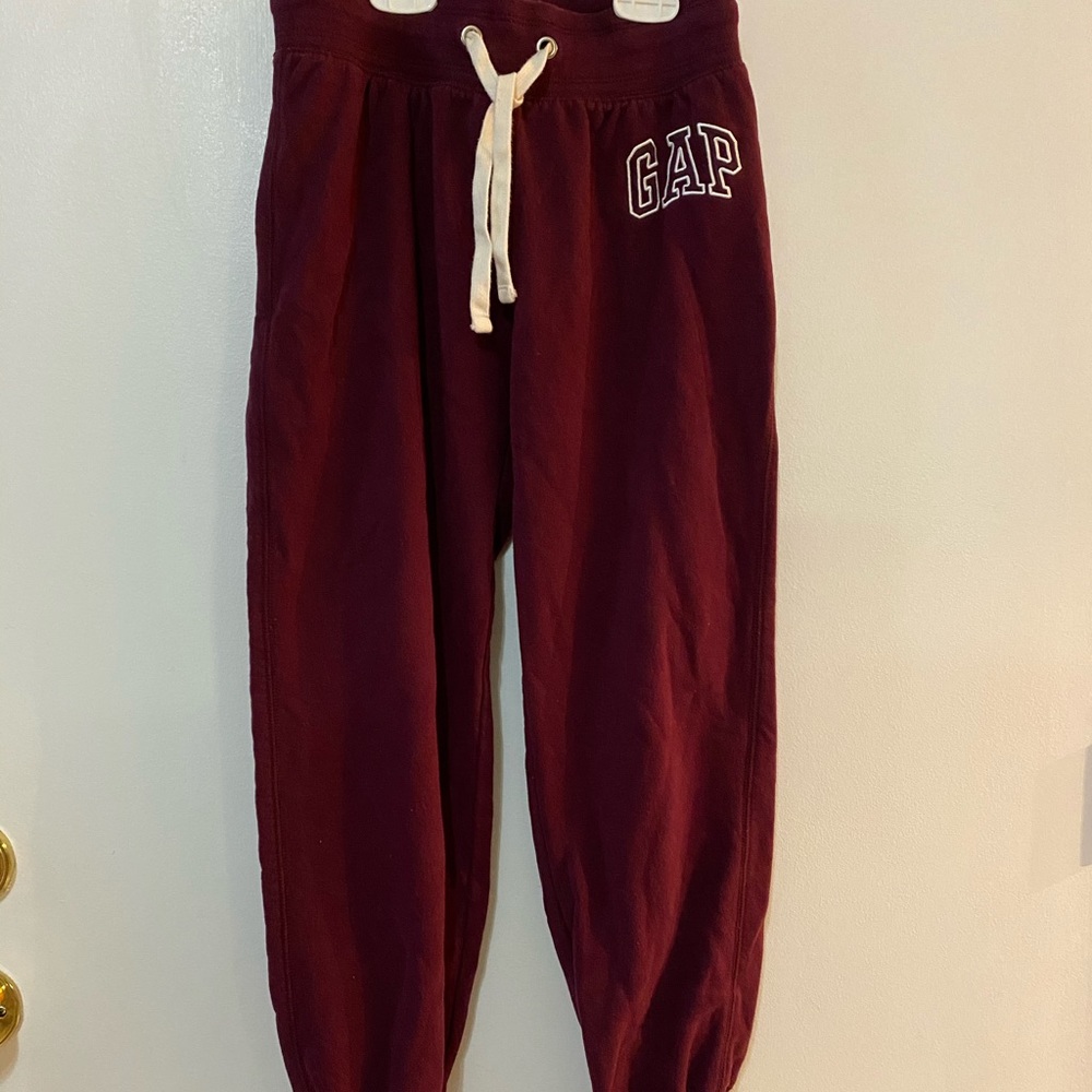Gap joggers